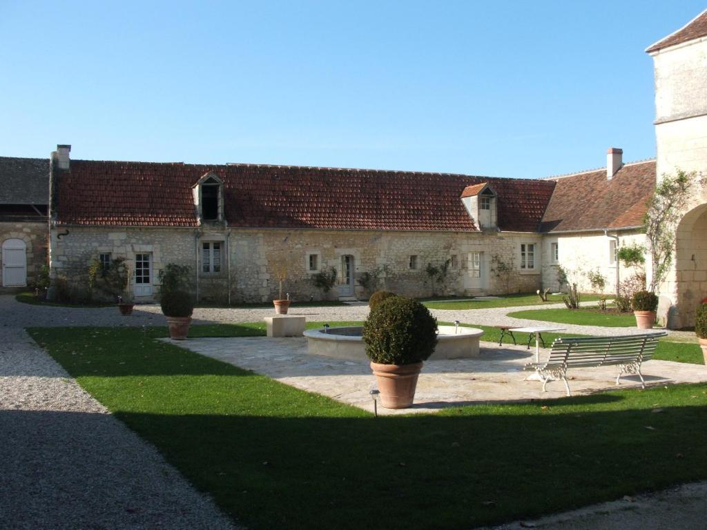 Manoir De La Rousselliere Lejlighedshotel Loches Værelse billede