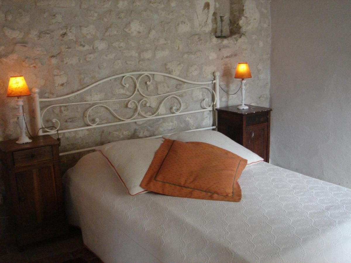 Manoir De La Rousselliere Lejlighedshotel Loches Værelse billede